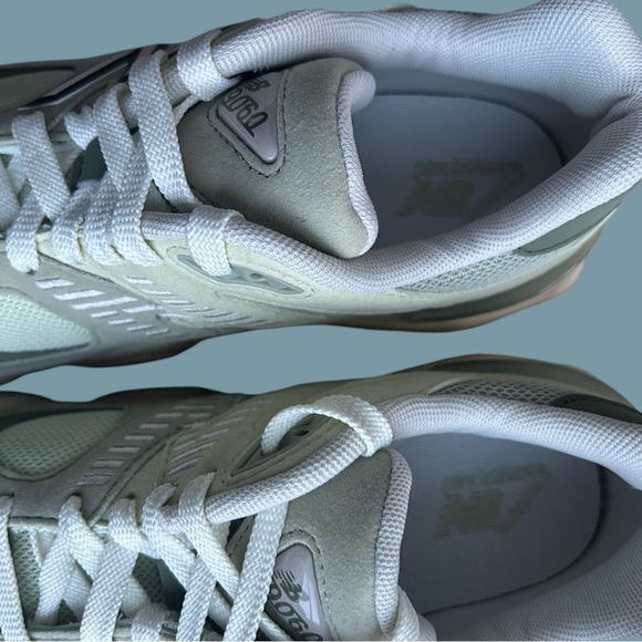 New Balance 9060 Lichen Green / Olivine. New unworn without box. - Picture 7 of 11